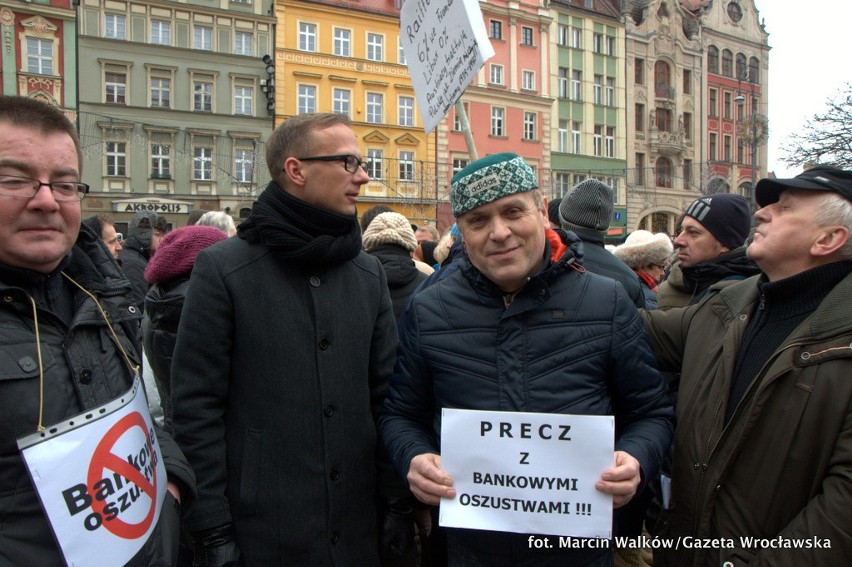 Protest w sprawie kursu franka szwajcarskiego na wrocławskim...