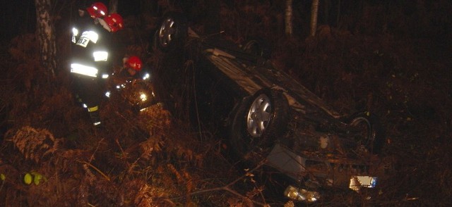 Na polskich drogach nie ubywa prowadzących na podwójnym gazie.