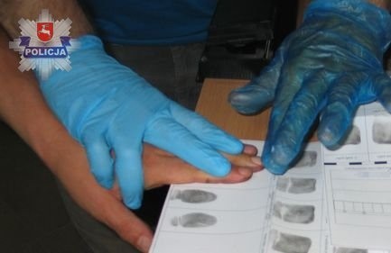 Lublin: Tabletki ekstazy w samochodzie. Policja zatrzymała czterech mężczyzn