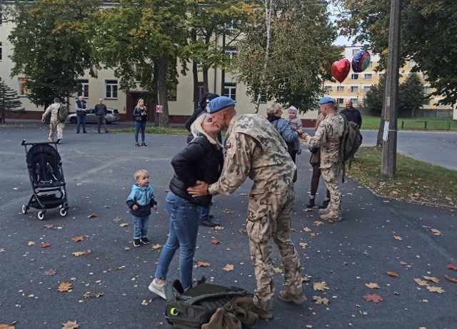 Powitanie żołnierzy V zmiany Polskiego Kontyngentu Wojskowego UNIFIL