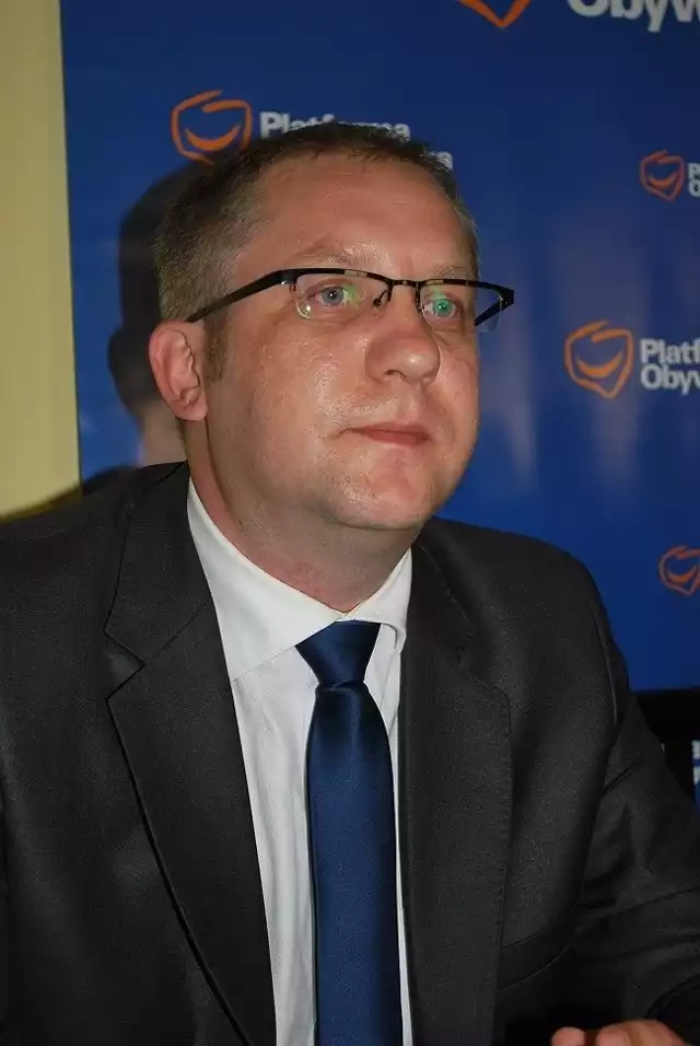 Łukasz Borowiak w listopadzie wygrał z urzędującym w Lesznie od 16 lat Tomaszem Malepszym