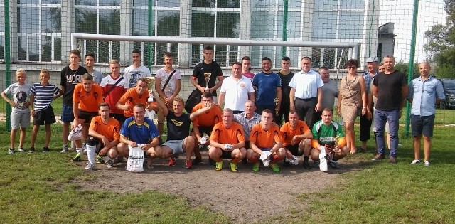 W Kurzelowie odbyła się piąta edycja turnieju piłki nożnej dla amatorów. Najlepsze okazały się Jeżowice, które w finale 1:0 wygrały z Kurzelowem II. 