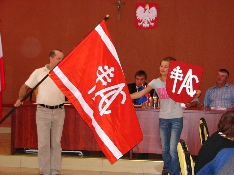 Radni gminy Andrzejewo zatwierdzili wzór flagi i herbu...