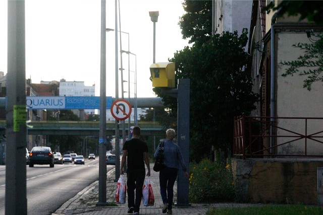 Na Dolnym Śląsku jest 27 punktów z pomiarem prędkości - tym radarowym, jak i odcinkowym.