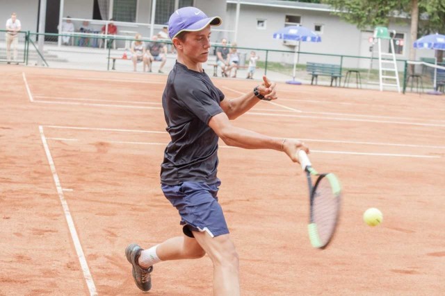 Jasza Szajrych z Grunwaldu Poznań zdobył srebrny medal w grze pojedynczej