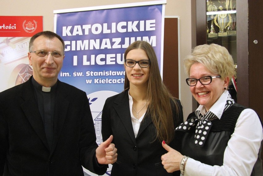 Dyrektor ksiądz Jacek Kopeć i wicedyrektor Anna Pierzak są...