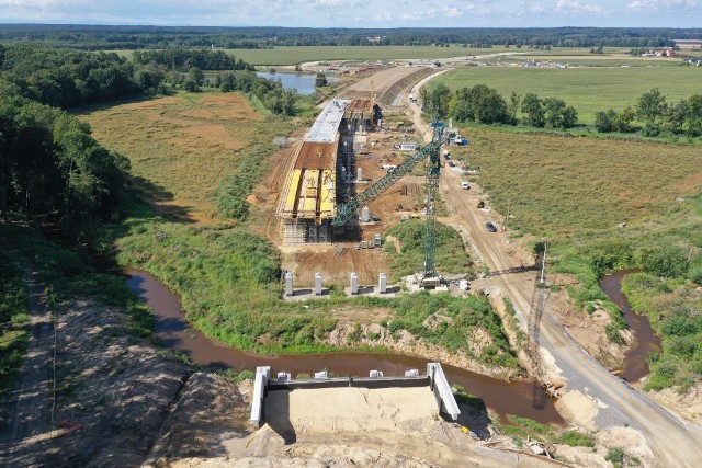 Budowa obwodnicy Niemodlina. Inwestycja gotowa blisko w połowie