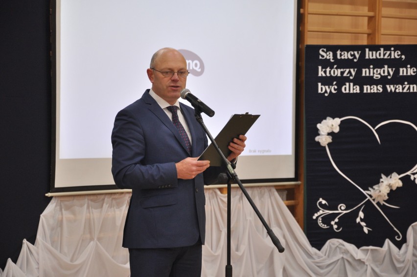 Gąsewo. VIII Powiatowy Konkurs Historyczny im. Anny Milewskiej-Nesterowicz w Gąsewie Poduchownym