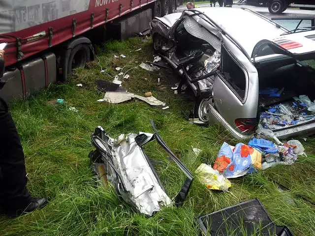 Wypadek na trasie Bobolice - Bialy Bór Wypadek na trasie Bobolice - Bialy Bór