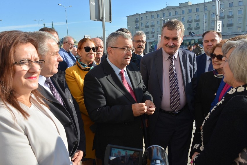 Minister infrastruktury w Kielcach. Rozmowy o dworcu kolejowym i parkingu nad torami