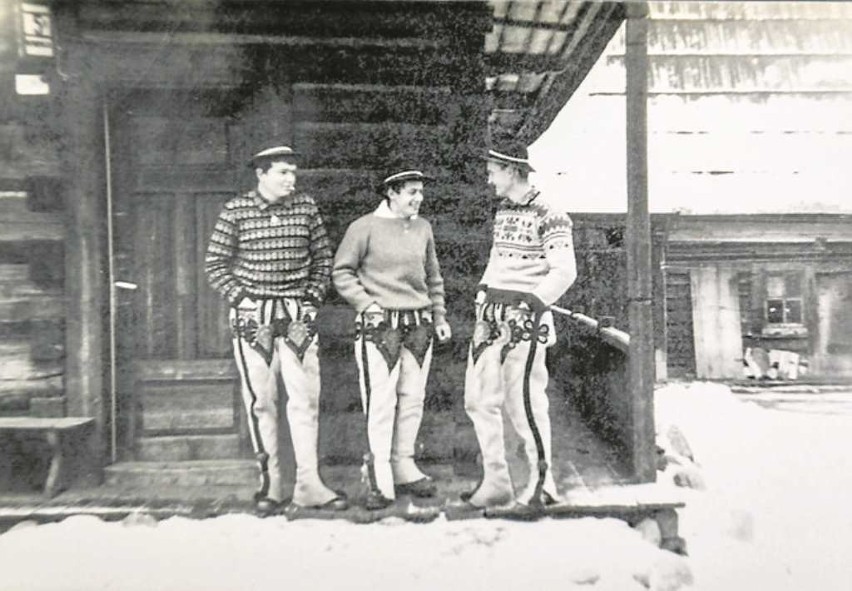 Stanisław Drabczyński (pierwszy z prawej) przed laty na...