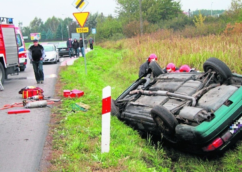 Wypadek w Tarnobrzegu. Ranna 16-latka