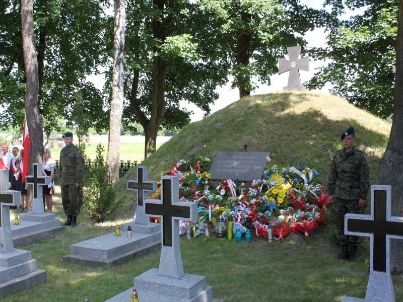 XVIII rocznica odnowienia Ukraińskiego Cmentarza Wojskowego w Aleksandrowie Kujawskim