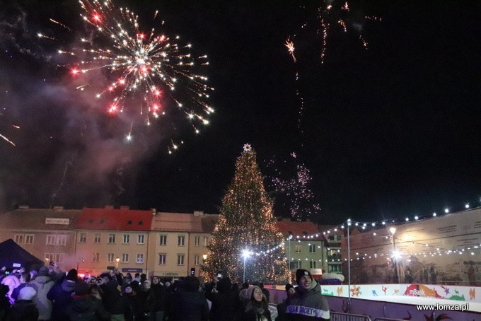 Sylwester 2019. Tak witali Nowy Rok mieszkańcy Łomży (zdjęcia)