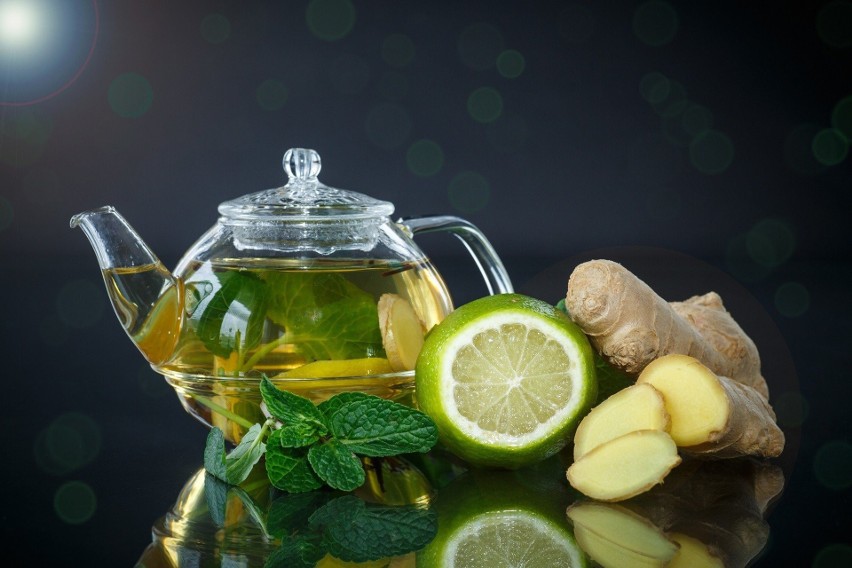 Bogata w witaminę B zielona herbata pomaga w oczyszczeniu...