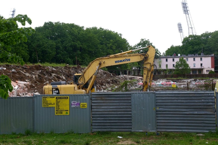 Rozbiórka basenu w kompleksie Stadionu Olimpijskiego....