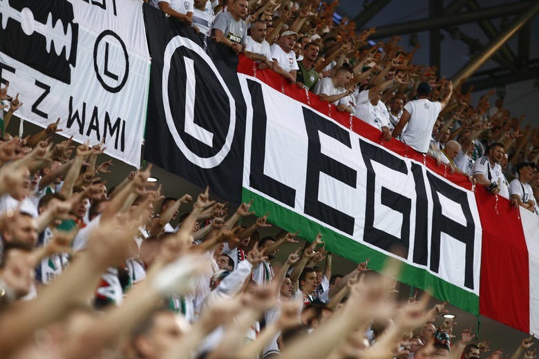 Mecz Legia - Lech NA ŻYWO w TV i ONLINE. Gdzie obejrzeć mecz Legia - Lech? STREAM, LIVE. Legia - Lech LIVE na żywo [04.03.2018]