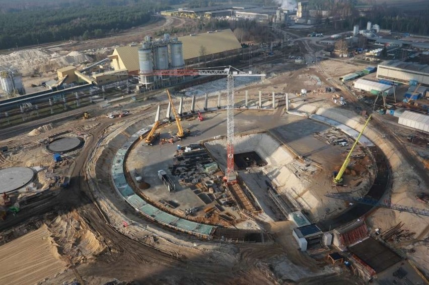 Enea za 6,4 mld zł rozbudowuje swoją elektrownię. W...
