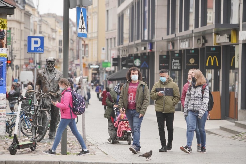 Od 28 grudnia do 17 stycznia zamknięte będą galerie handlowe...