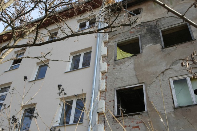 Charakterystyczny budynek przy Górniczej na Pilczycach już nie straszy. Przebudowa dobiega końca.