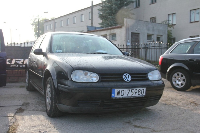 VW Golf, rok 1998, 1,4 benzyna, cena 4200 zł