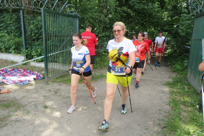 Nordic walking. Mistrzostwa Europy w Warszawie. Siedmioosobowa drużyna z Łodzi z dwoma medalami ZOBACZ ZDJĘCIA