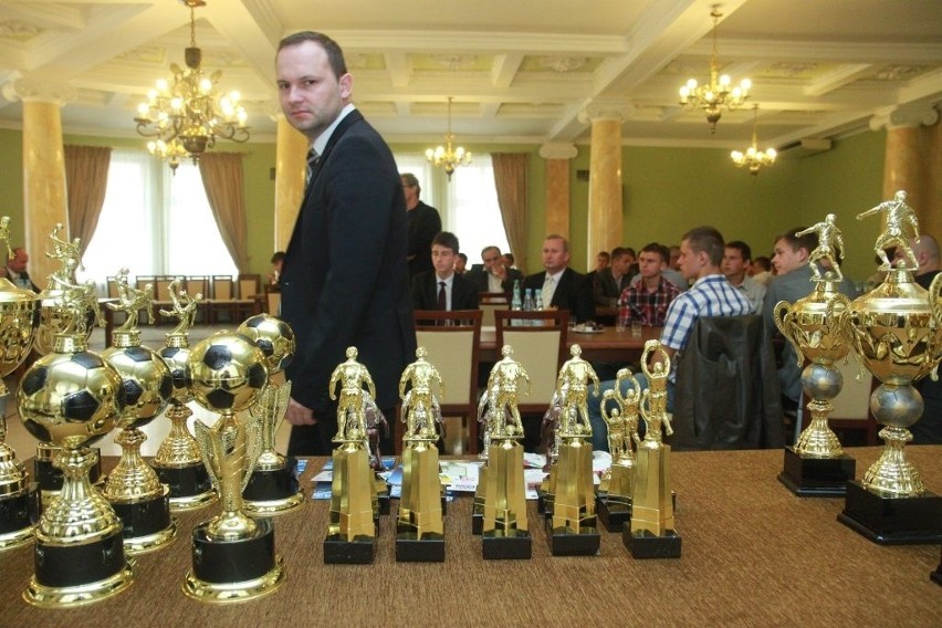 Krzysztof Hetman nagrodził piłkarskich juniorów (ZDJĘCIA)