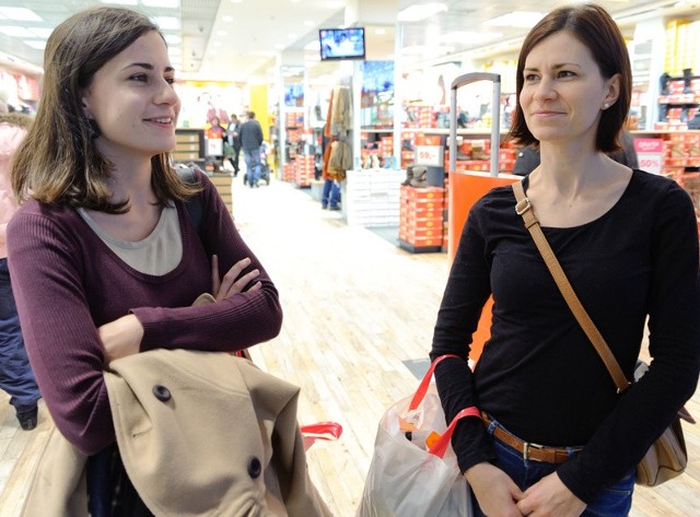 Ewa Bronecka (na zdjęciu po prawej) i jej siostra Karolina Wiater weekend spędziły na zakupach w galerii handlowej. W przyszły również wybierają się na przedświąteczne zakupy.