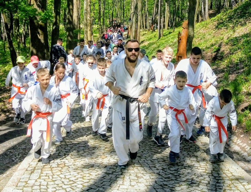 Klub Karate Shiro z Bilczy i Chęcin organizuje obóz sportowo - językowy. Są wolne miejsca