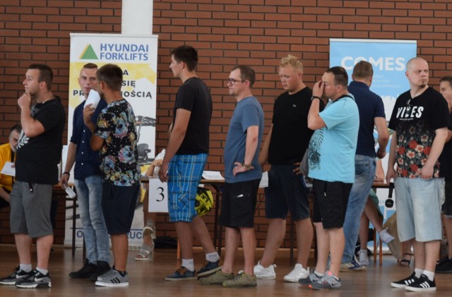 Na targi pracy w Szydłowcu przyszło wiele osób.