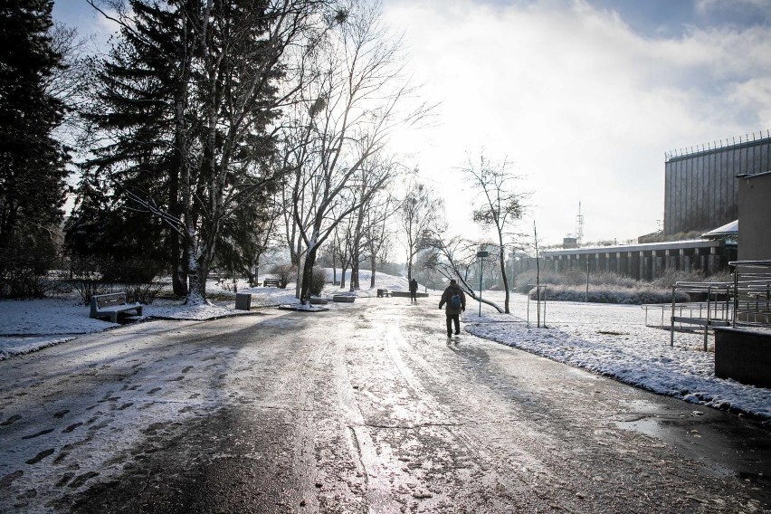 Pogoda w Podlaskiem. W nocy temperatura może spaść do minus 10 stopni Celsjusza. Tak zimno o tej porze roku dawno nie było 