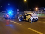 Wypadek w Radomiu. Bolt zderzył się z lawetą na Młodzianowskiej, jedna ranna osoba. Zobacz zdjęcia
