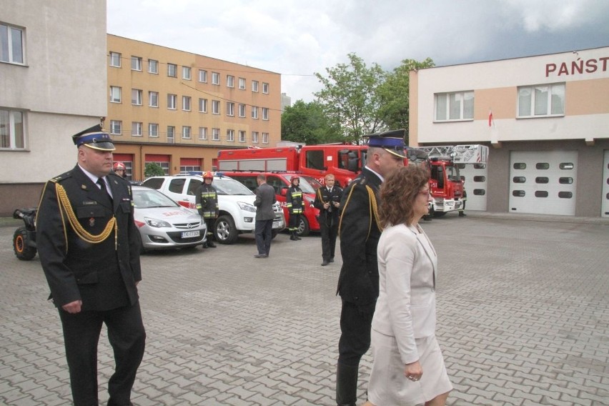 Dzień Strażaka w Kielcach. Agata Wojtyszek wręczyła nagrody za trudną i ciężką służbę