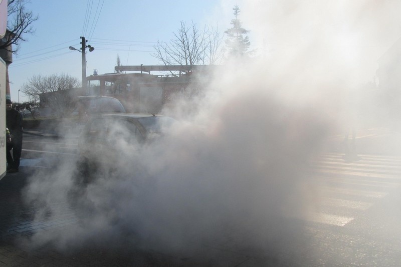Pożar samochodu w Nowogardzie