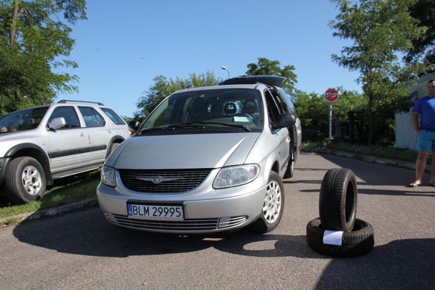 Chrysler Grand Voyager, 2003 r., 2,5 CDR, 12 tys. 500 zł;