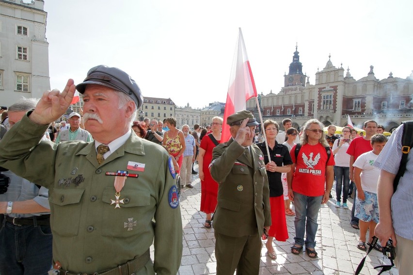 01.08.2013 krakow rynek glowny roczniaca powstanie...