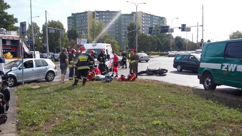 Wypadek motocyklisty na Obornickiej [ZDJĘCIA]