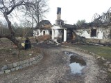 Rodzina w pożarze straciła dom 