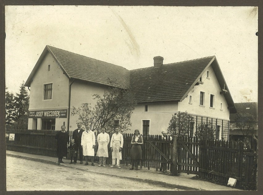 Dom państwa Wieczorków. Przy zabudowie posiadłości do 1950...