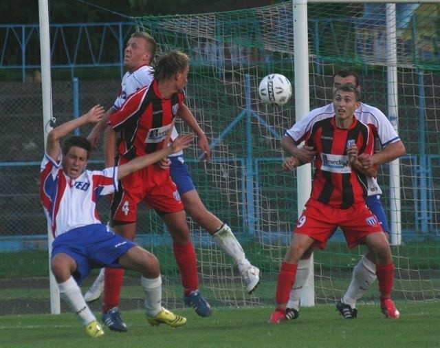 9 sierpnia 2009 roku w rundzie jesiennej w blasku jupiterów Włocłavia pokonała Goplanię 4:0