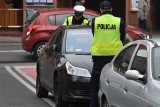 Wypadek w Rybniku na Łony. Samochód potrącił kobietę na skrzyżowaniu ZDJĘCIA