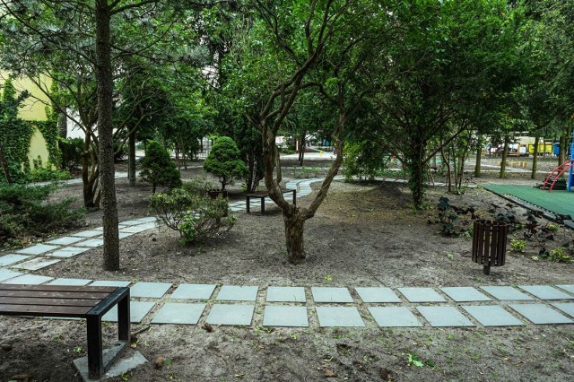 Park kieszonkowy przy SP nr 46 na bydgoskich Kapuściskach ma służyć nie tylko uczniom, ale też mieszkańcom, którzy zyskają fajne miejsce na relaks.