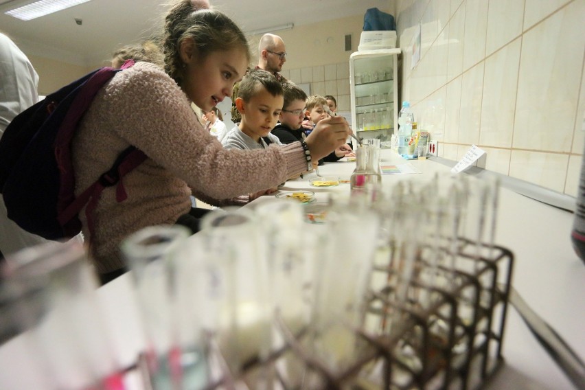 Noc Biologów 2019 w UMCS. Nauka jest taka ciekawa (ZDJĘCIA)