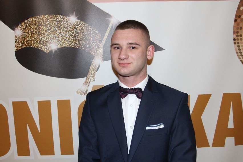 Michał Durak. Ma 19 lat, mieszka w Tarnobrzegu. Uczestnik...
