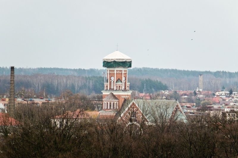 Kościół św. Wojciecha. Ruszyła odbudowa spalonej wieży kościoła (zdjęcia)