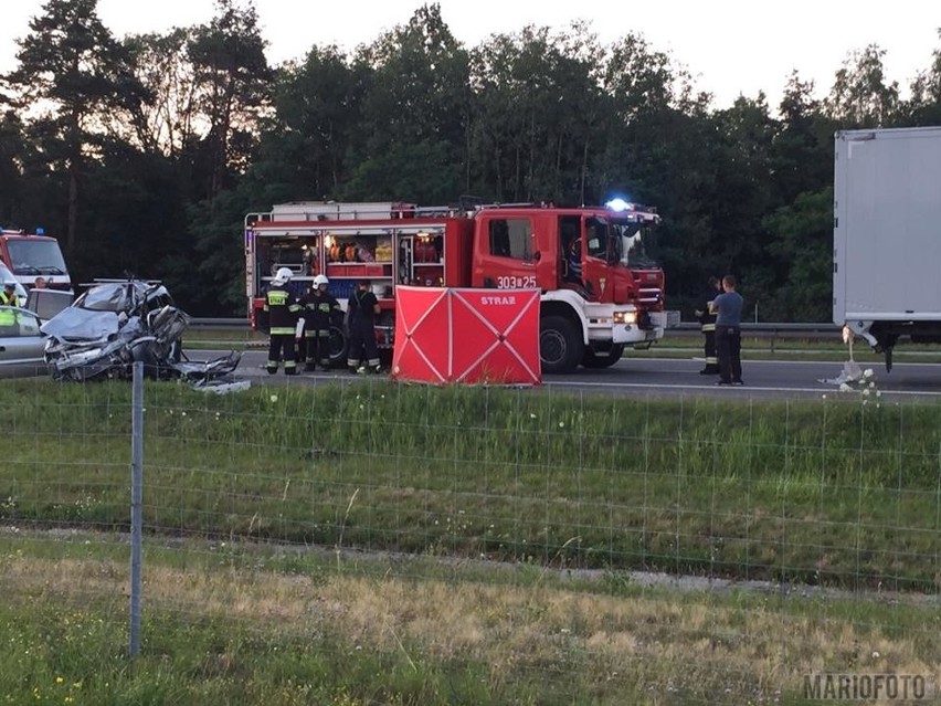 Kobieta zginęła w wypadku na autostradzie A4.