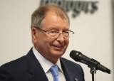 Koronawirus. Ślązak z Cieszyna i jego firma kupią 100 respiratorów dla szpitali. Jerzy Starak i jego Polpharma wydadzą 7 milionów zł