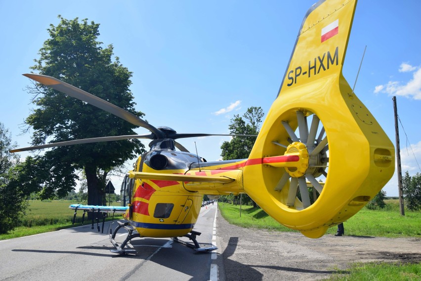 Wypadek w Królewie 6.07.2020. Kierowca w bardzo ciężkim stanie zabrany śmigłowcem LPR do szpitala w Gdańsku [zdjęcia, wideo]