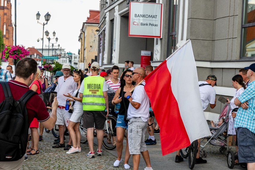 Marsz "Lockdown Nigdy Więcej" przeszedł przez Białystok