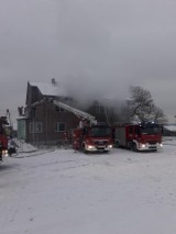 Pożar w domu organisty w Imielnie. Sąsiad strażak ruszył do akcji!